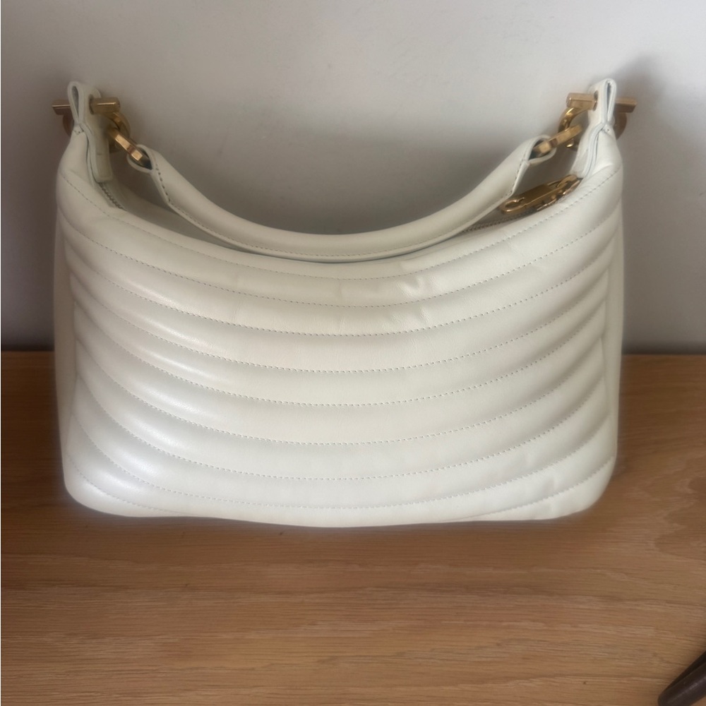 Ferragamo Quilted Bag - NEW - Picture 8 of 11